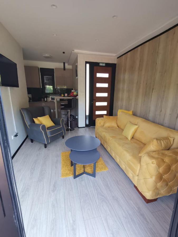 Ehinacea Apartment Ртан Екстериор снимка