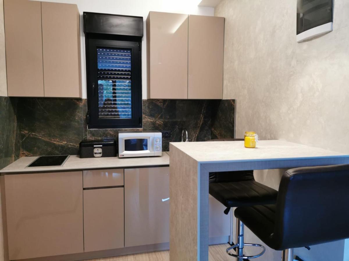 Ehinacea Apartment Ртан Екстериор снимка